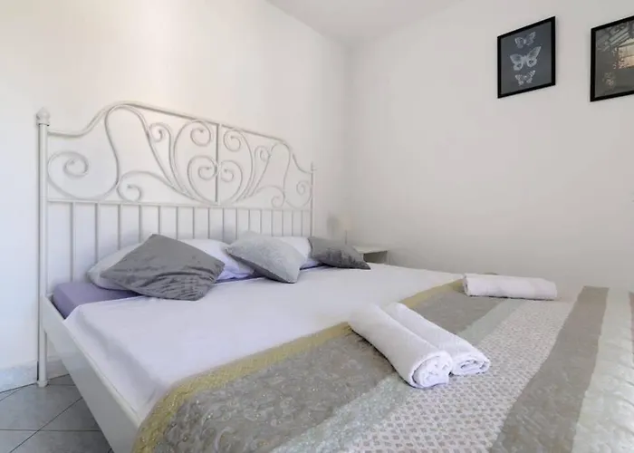 Amelie Apartamento Vantacici